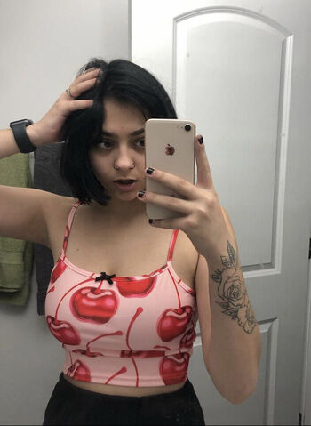 Full leaked Evilbeaniebaby private onlyfans photo