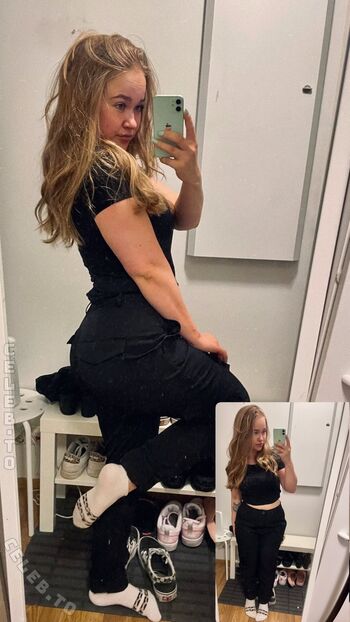 Full leaked Evviepp page private photo