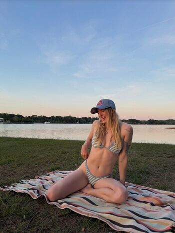 Full leaked Evy leibfarth private photo