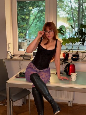 Full leaked Ewazuzanna page private onlyfans photo