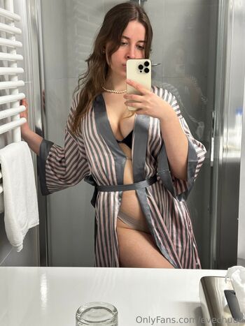 Full leaked Ewazuzanna private onlyfans photo