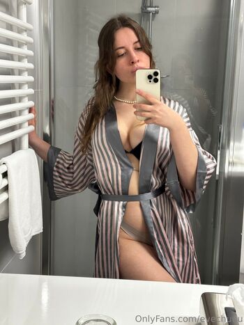 Full leaked Ewazuzanna private onlyfans photo