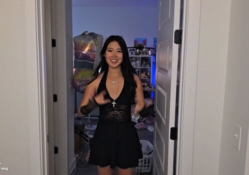 Full leaked Extraemily page private onlyfans photo