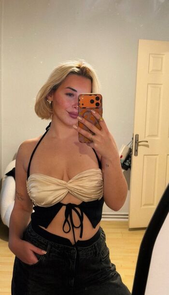 Full leaked Ezgi ergenc private onlyfans photo