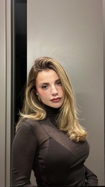 Full leaked Ezgi eyuboglu private onlyfans photo