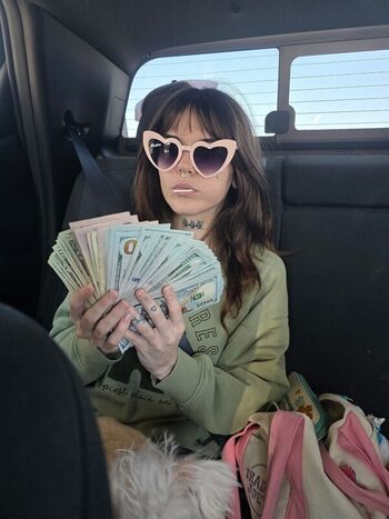 Full leaked Faerienugs private photo