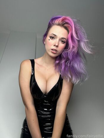 Full leaked Fairyelfie private photo