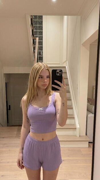 Full leaked Fairyizz private photo