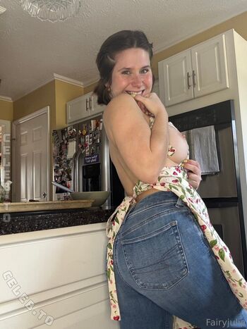 Full leaked Fairyjulia page private photo