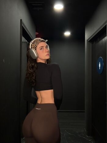 Full leaked Faith ordway ai porn page private onlyfans photo