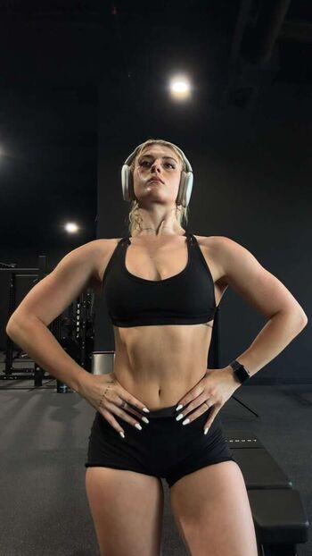 Full leaked Faith ordway private photo