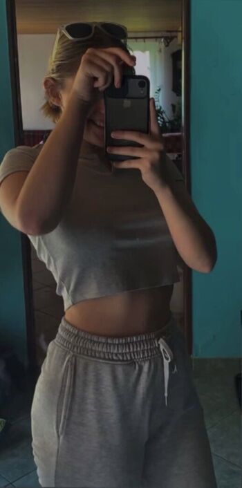 Full leaked Fanca goddess private photo