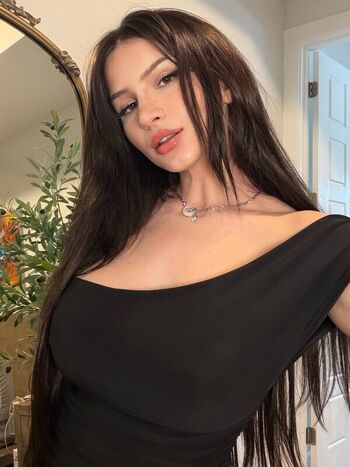 Full leaked Fandy private photo