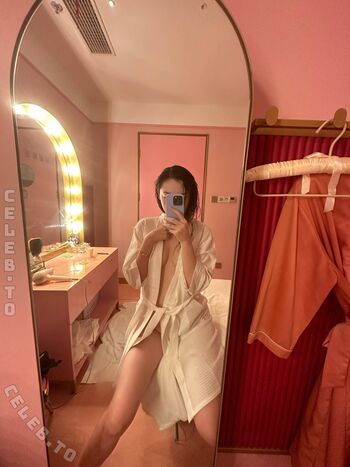 Full leaked Fanfan private photo