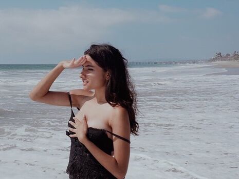 Full leaked Farha khalidi private photo