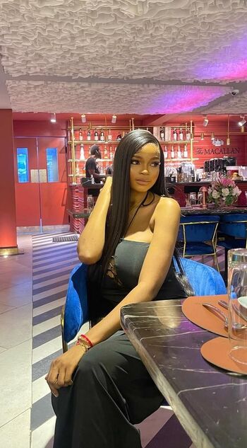 Full leaked Fatade bisola private onlyfans photo