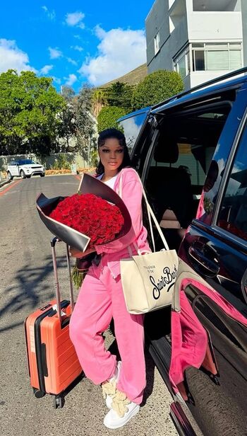 Full leaked Fatade bisola private onlyfans photo