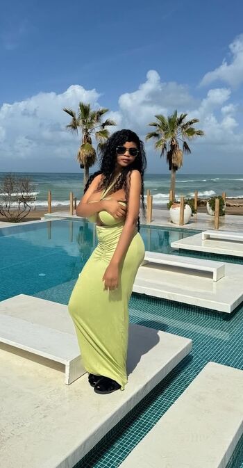 Full leaked Fatade bisola private onlyfans photo