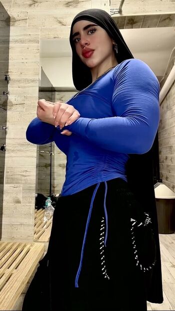 Full leaked Fatemaelnemrr private onlyfans photo