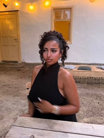 Full leaked Fatimacheriee private photo