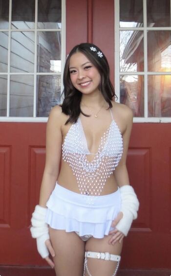 Full leaked Faustinavu private onlyfans photo