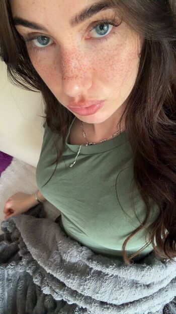 Full leaked Fayesxh  page private photo