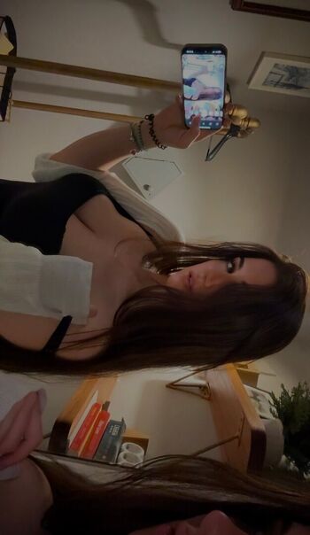Full leaked Fayesxh  page private photo