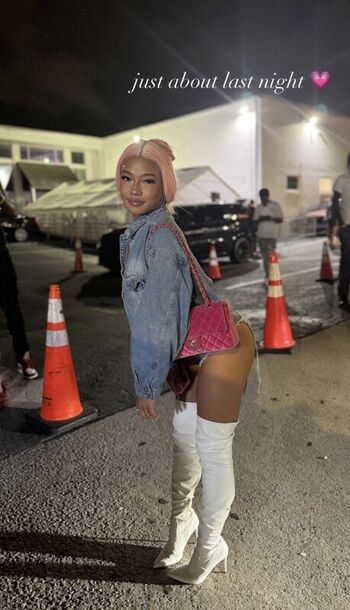 Full leaked Fayythefairy page private photo