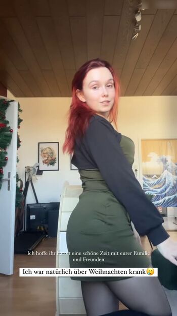 Full leaked Feedeline private photo