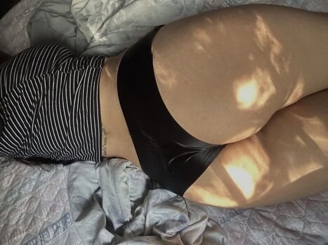 Full leaked Feersshii page private photo