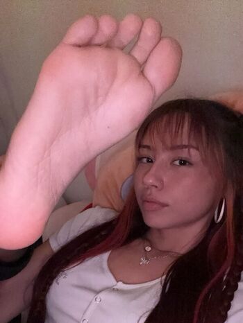 Full leaked Feet up page private photo
