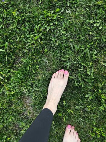 Full leaked Feetbycheeky private onlyfans photo