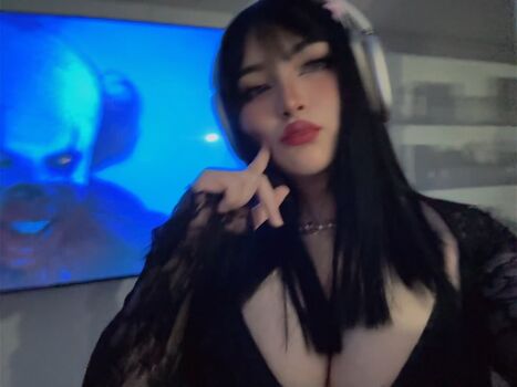 Full leaked Feezius private photo