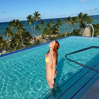 Full leaked Fehanzen private onlyfans photo