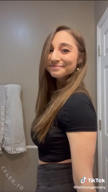 Full leaked Felicia hofner private photo