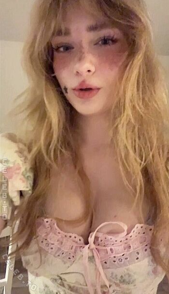 Full leaked Felinenyaa page private onlyfans photo