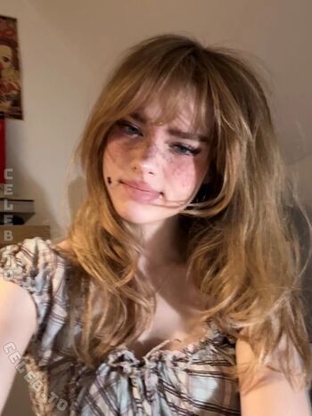 Full leaked Felinenyaa page private onlyfans photo