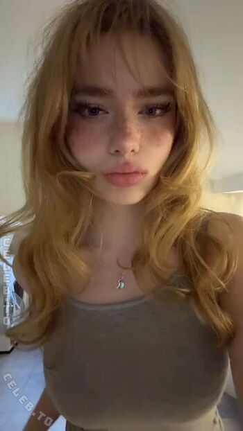 Full leaked Felinenyaa private photo
