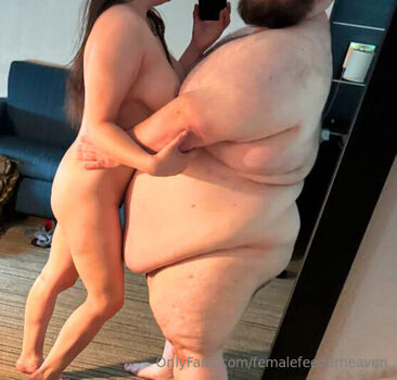 Full leaked Femalefeederheaven private photo