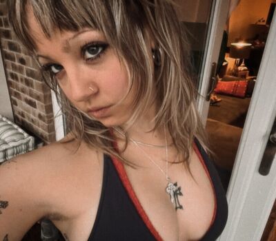 Full leaked Femalien private onlyfans photo