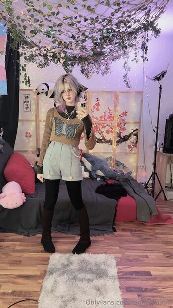 Full leaked Femboyhami private onlyfans photo