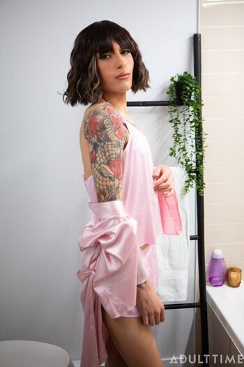 Full leaked Femboyish page private onlyfans photo