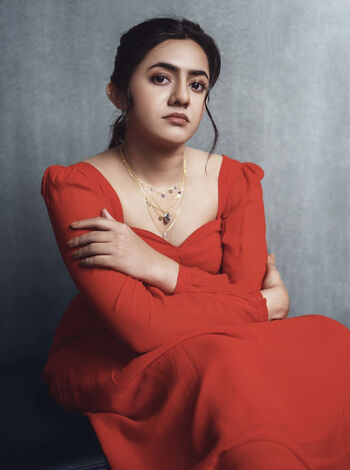 Full leaked Femina george private photo