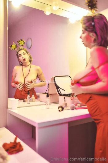 Full leaked Fenicemodella private photo