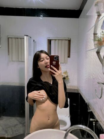 Full leaked Fernsmile private onlyfans photo