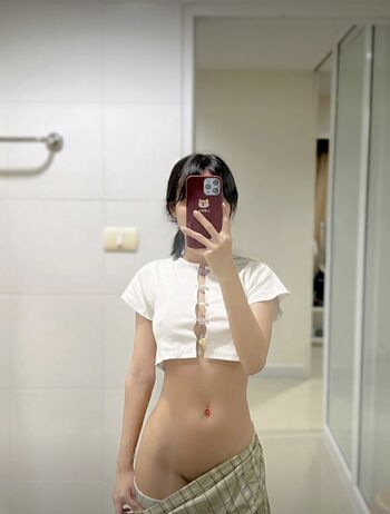 Full leaked Fernsmile private onlyfans photo