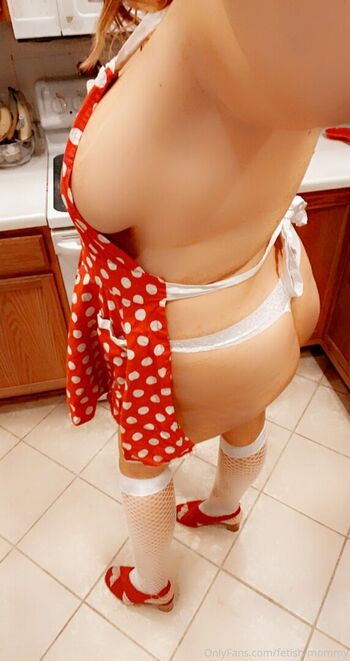Full leaked Fetish mommy private photo