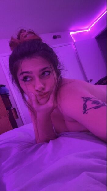 Full leaked Fg ems private onlyfans photo