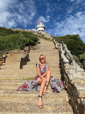 Full leaked Fidan atalay page private onlyfans photo