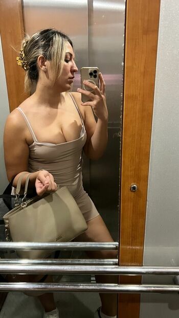 Full leaked Fidan atalay page private onlyfans photo